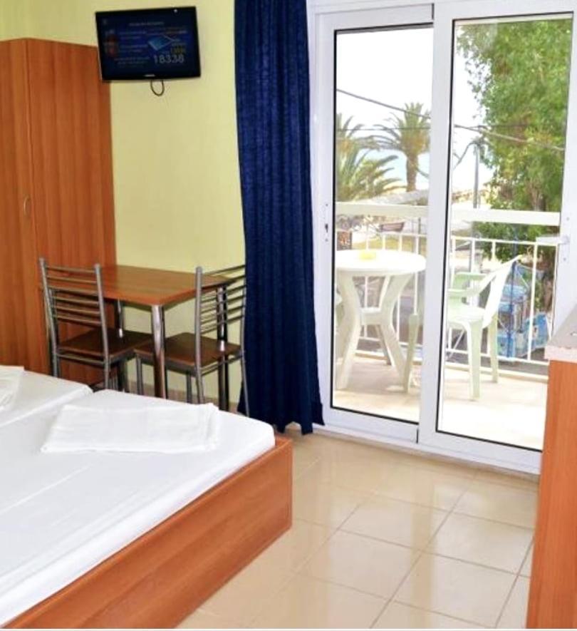 Zorbas Sand Aparthotel ฟิออยิตา ภายนอก รูปภาพ